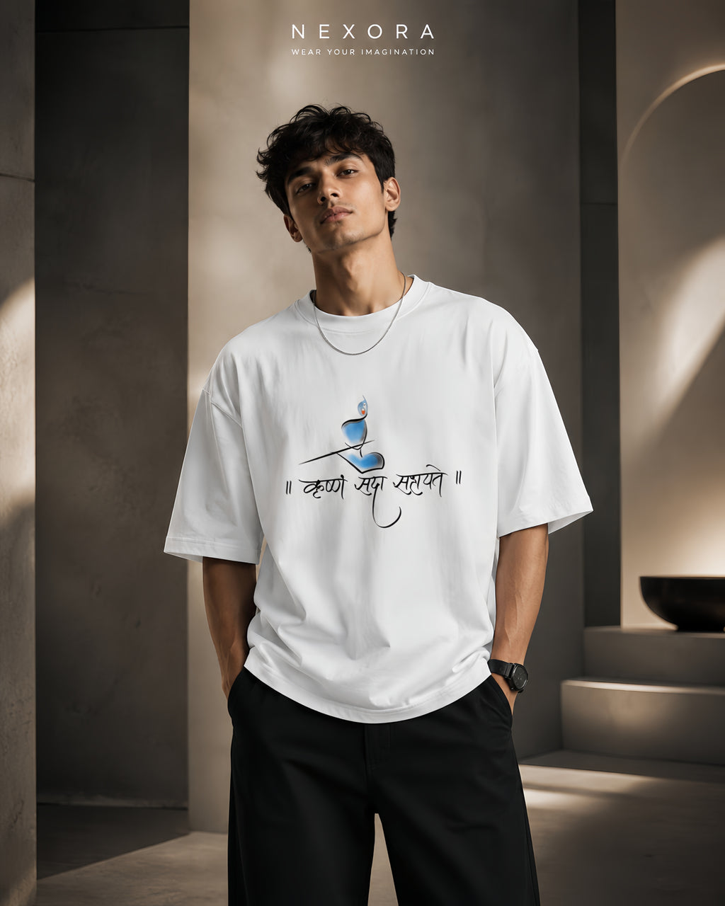 DEVINE-AURA Oversized Tee
